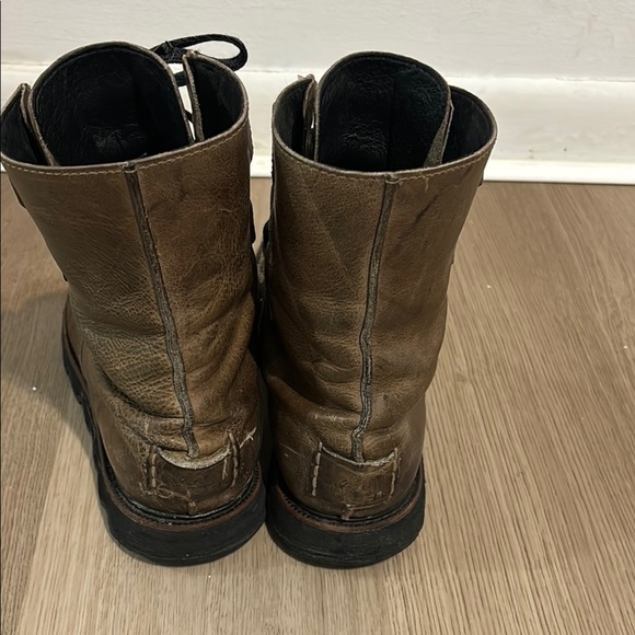 Sorel Men's Brown Leather Boots - Picture 3 of 5